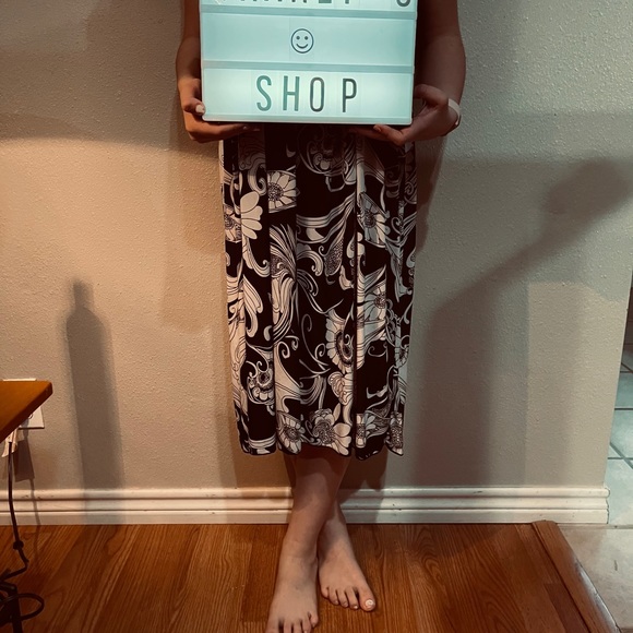 Beach dress - Picture 2 of 2